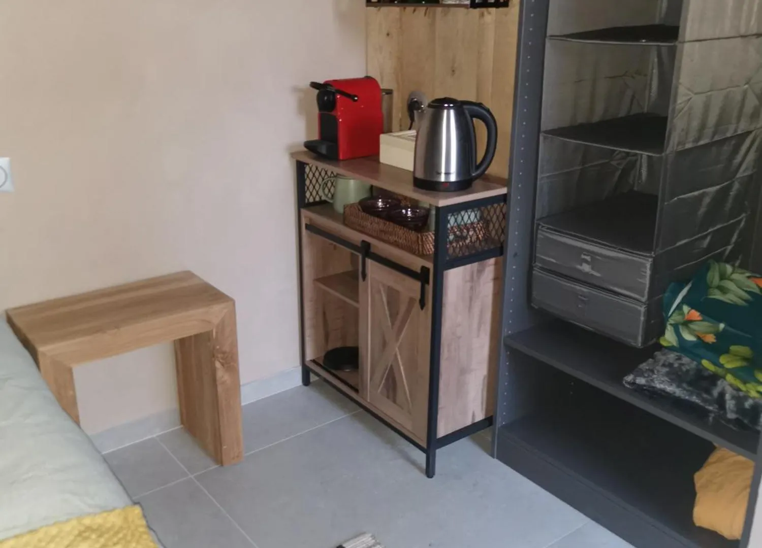 Le Cabanon Du Clos L'Isle-sur-la-Sorgue Homestay