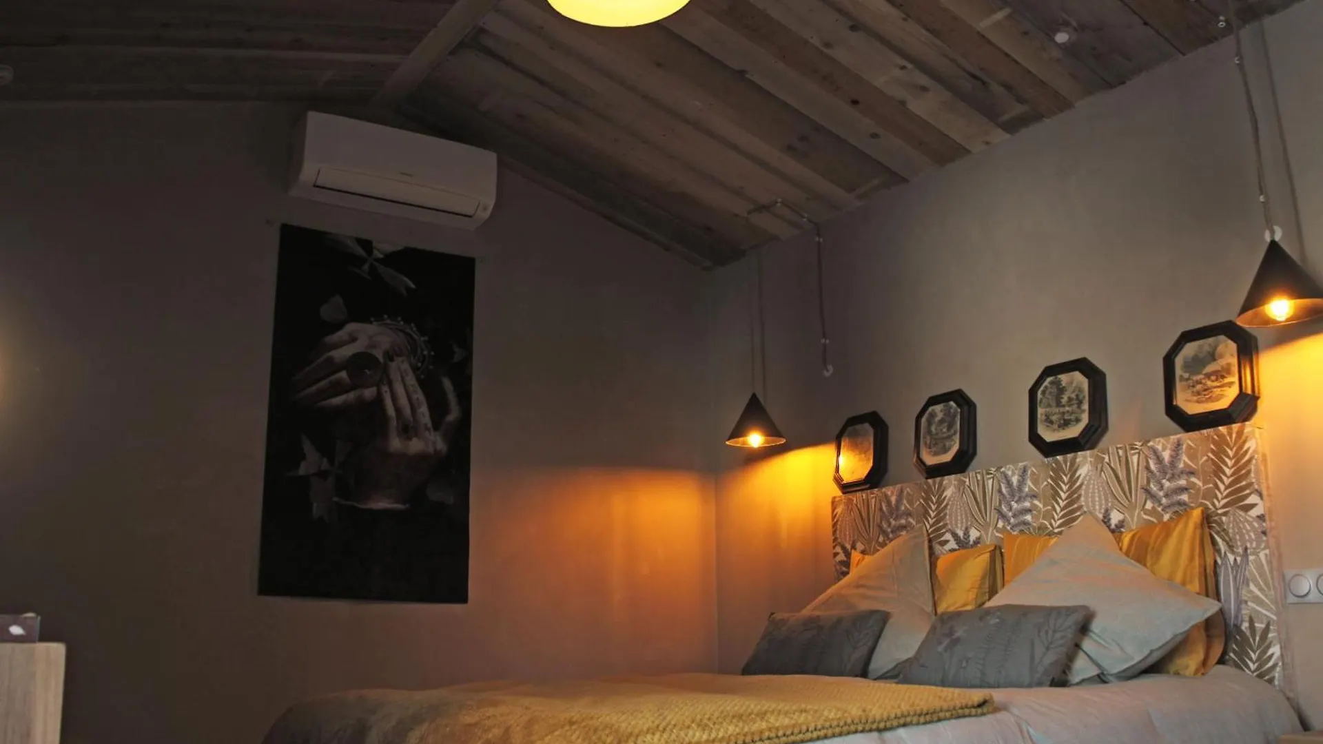 Le Cabanon Du Clos L'Isle-sur-la-Sorgue Homestay